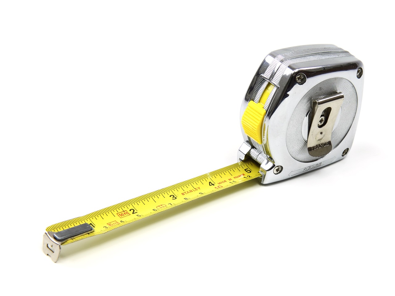 EDC Tape Measure: Going the Distance